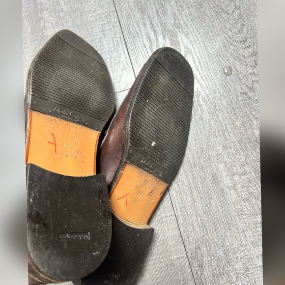 Salvatore Ferragamo Brown Leather Gancini Loafers $895 Size 8.5 - Picture 5 of 6